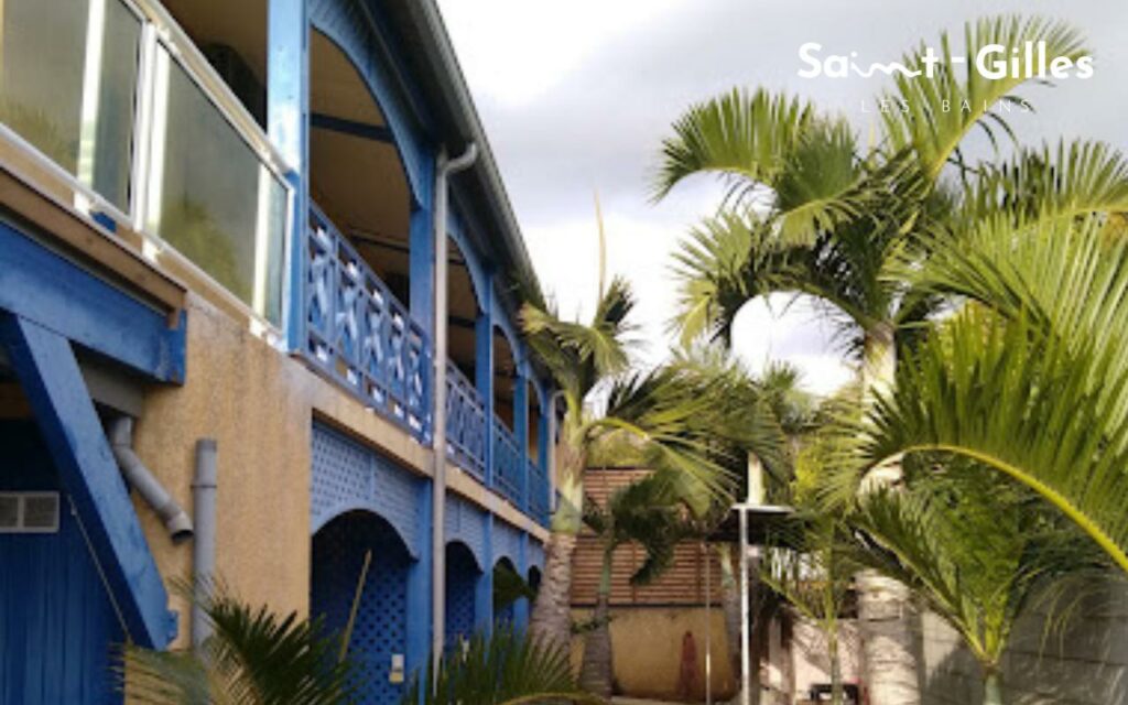 Extérieure de la résidence hôtel Aquabeach à Saint-Gilles Les Bains à La Réunion